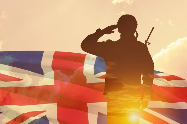 Silhouette Soldier Print Sunset Saluting Background United Kingdom Flag Greeting — Photo