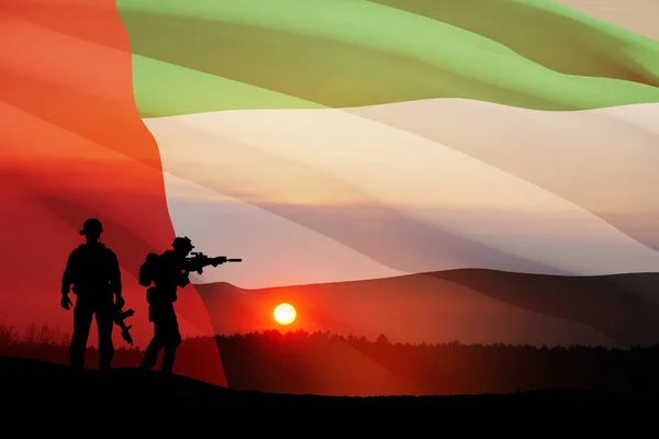 Silhouettes Soldats Sur Fond Drapeau Des Eau Coucher Soleil Lever — Photo