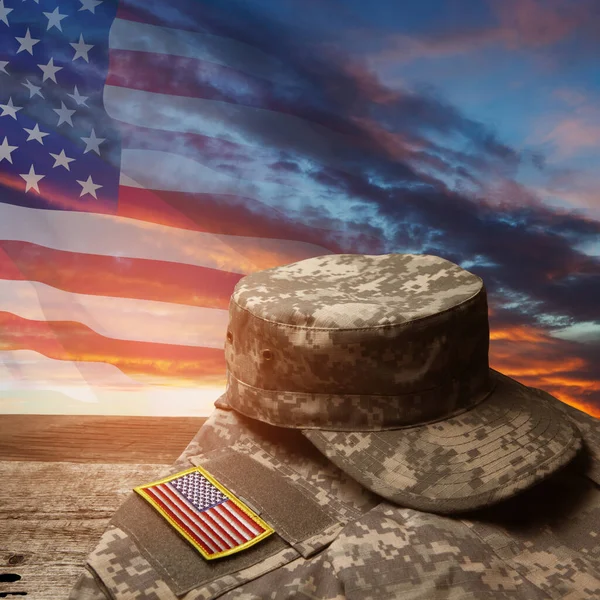 Usa Military Uniform Insignias Old Wooden Table Sunset Sky Background — 图库照片