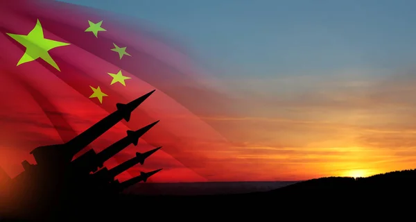 Ракеты Нацелены Небо Закате Китайским Флагом Ядерная Бомба Химическое Оружие — стоковое фото