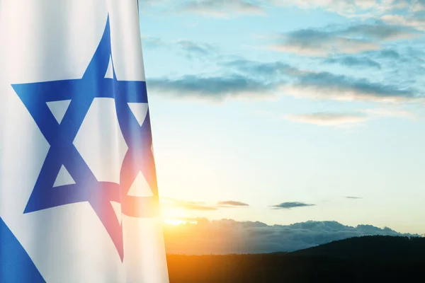Israel Flag Star David Cloudy Sky Background Sunset Patriotic Concept — Stock fotografie