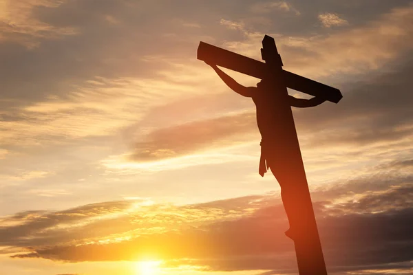 Silhuett Den Korsfäste Jesus Kristus Korset Bakgrunden Solnedgången Himlen — Stockfoto