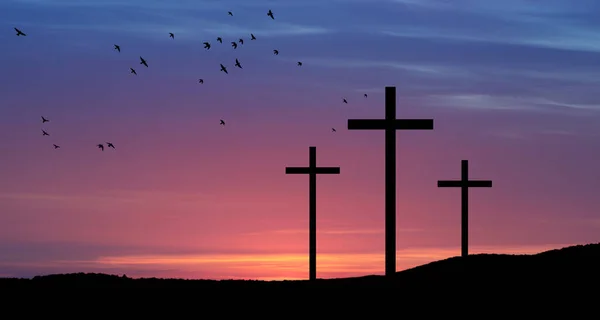 Christliche Kreuze Auf Hügeln Freien Bei Sonnenaufgang Auferstehung Jesu Konzeptfoto — Stockfoto