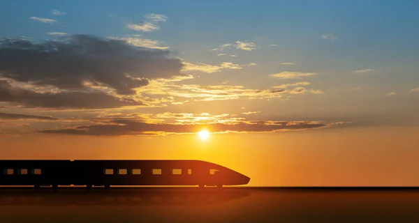 Yüksek Hızlı Tren Silueti Gün Batımında Hareket Ediyor Demiryolu Platformunda — Stok fotoğraf