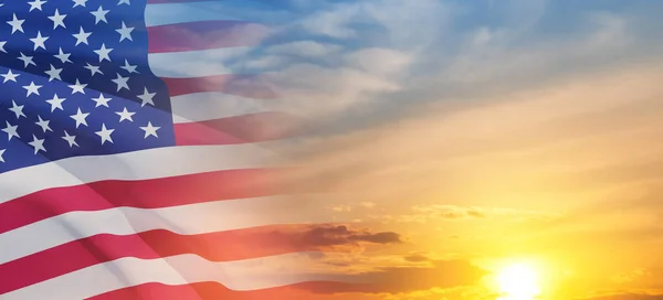 Bandera Los Estados Unidos América Cielo Atardecer Amanecer Día Independencia — Foto de Stock