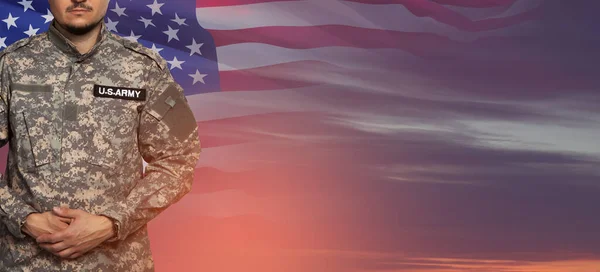Usa Soldier Uniform Sunset Sky Background Usa Flag Memorial Day — ストック写真