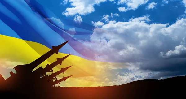 Ракети Спрямовані Небо Українським Прапором Ядерна Бомба Хімічна Зброя Протиракетна — стокове фото