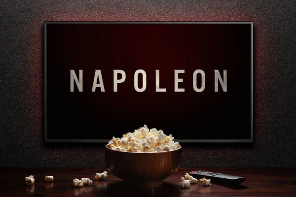 Tráiler Napoleón Película Pantalla Con Control Remoto Tazón Palomitas Astana — Foto de Stock