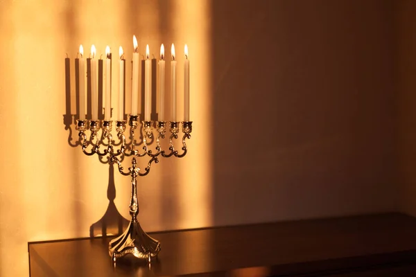 Hanukkah Menorah Eller Hanukkiah Ljuset Sunen Solnedgången För Judisk Semester Royaltyfria Stockbilder