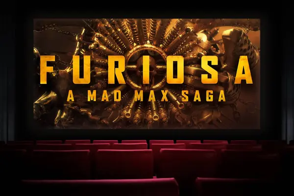 映画館のマッド マックス サガの映画 映画館で映画を見ている アスタナ カザフスタン 2024 ロイヤリティフリーのストック写真
