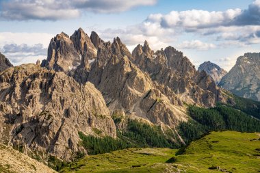 Dolomitler 'de Cadini di Misurina, Veneto, İtalya, Avrupa. 