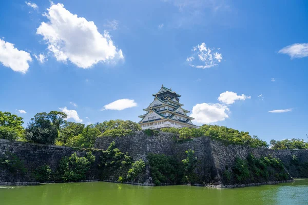 Osaka Slott Blå Himmel Sommerblader Japansk – stockfoto