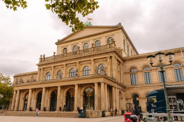 Almanya 'nın en ünlü eyaletinin başkenti olan eski şehrin şehri.