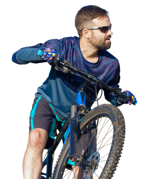 Şortlu ve formalı bisikletçi şeffaf bir arka planda hava süspansiyon çatalıyla modern bir karbon donanım bisikleti sürüyor..