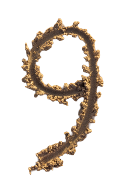 Dokuz numara kumlu bir plajda yazılmış. El yazısı karakter koleksiyonu.