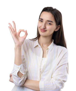 Gülümseyen kız el kol hareketi yapıyor.