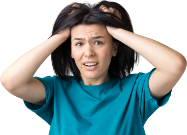 El ele tutuşan çekici bir kadının portresi. İnsan yüzü ifadeleri ve duyguları.