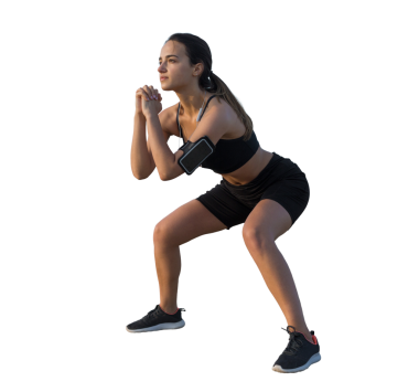 Genç çekici kadın dışarıda egzersiz yapıyor..