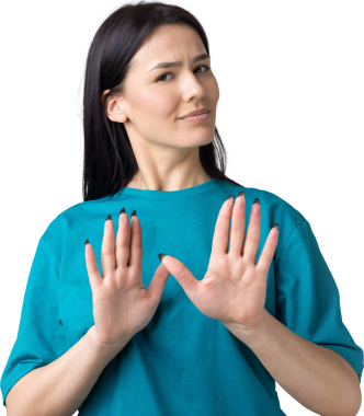 Rahatsız edici güzel esmer portresi, el hareketlerini durdurmak için kaldırıyor. Bu kadar yeter, teşekkürler..