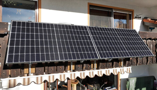 Балконная электростанция также подходит для старых домов