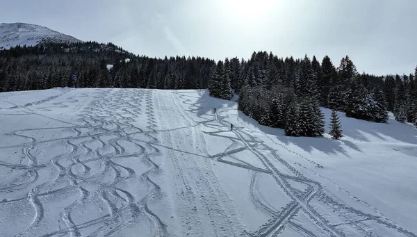 Luchtfoto Met Drone Van Skigebied Winter Met Twee Skitochten — Stockfoto