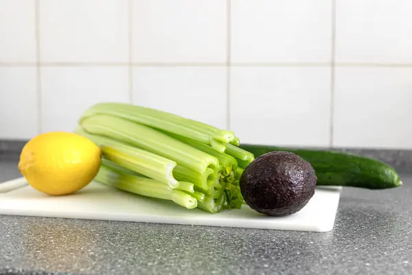 Egy Csomag Zöldség Diétás Turmixhoz Stock Kép