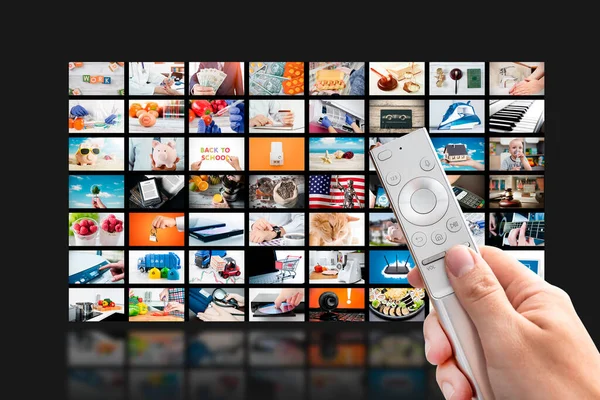 Concepto Streaming Vídeo Multimedia Televisor Mando Distancia Mano — Foto de Stock