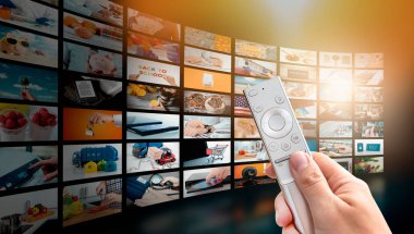Televizyon yayını, televizyon yayını. Çokluortam duvar kavramı.