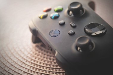 Wroclaw, Polonya - MAR 06, 2024: XBOX Serisi rampası kapatın. Xbox en popüler oyun konsoludur