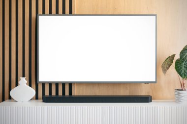 Modern oturma odası içi boş akıllı televizyonla dolu. Televizyon konsepti