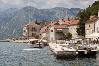 Karadağ 'ın Perast Limanı