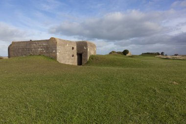 Longues-sur-Mer Bataryası, Normandiya, Fransa