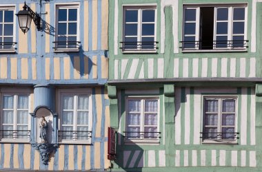 Elbeuf, Seine-Maritime, Normandiya, Fransa Mimarisi