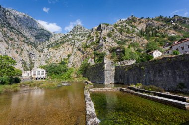 Karadağ 'ın Kotor Duvarları