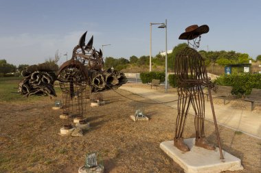 Mantar işçileri için heykel, Silves, Algarve, Portekiz