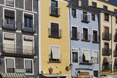 Cuenca, Castilla la la Mancha, İspanya Belediye Başkanı Meydanı 'nın mimarisi