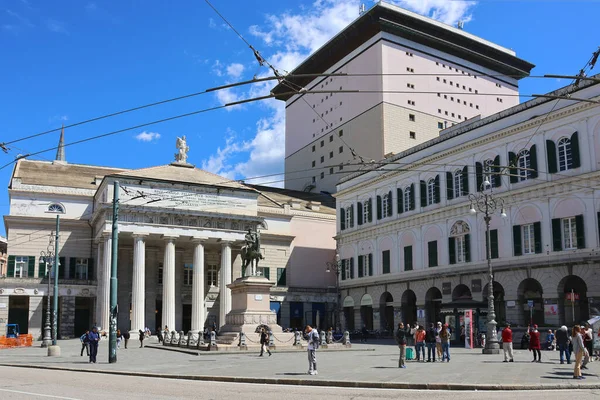 Genoa Italy April 2023 Equestrian Statue Garibaldi Front Opera House — Stock Photo, Image
