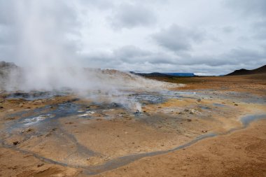 İzlanda 'nın görkemli doğasına yolculuk