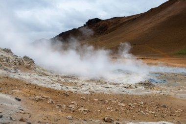 İzlanda 'nın görkemli doğasına yolculuk