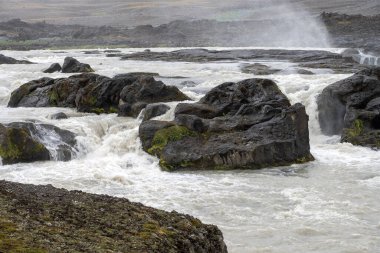 İzlanda 'nın görkemli doğasına yolculuk