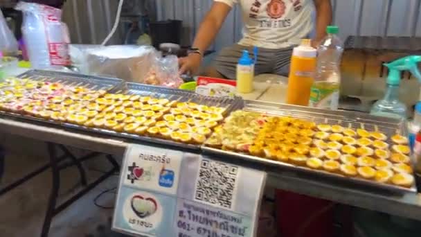Street Food Vendor Bangkok Thailand Making Food — Vídeos de Stock