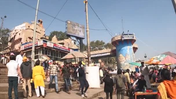 Caminhada Rio Ganges Varanasi Índia — Vídeo de Stock