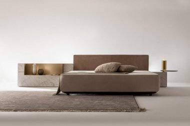 Minimum İskandinav tarzında modern lüks yatak odası.