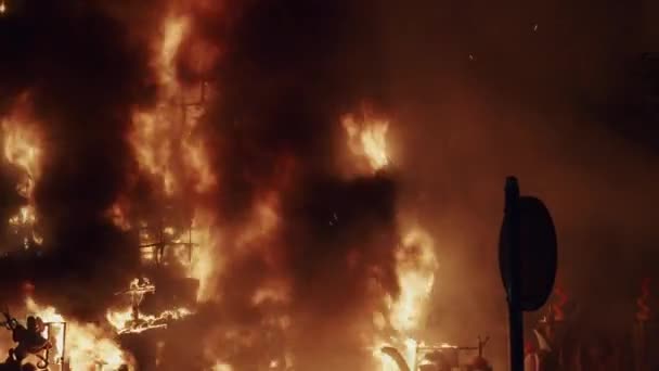 Valencia Spain September 2021 Flames Fire Destroying Ninot Exhibited Las — Stok video