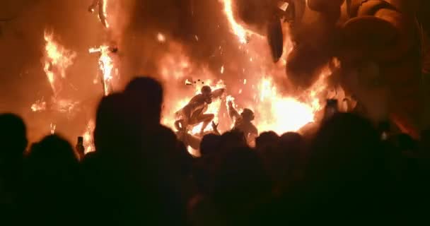 Valencia Spain July 2022 Annual Fallas Festival Big Bonfires Crowd — Video Stock