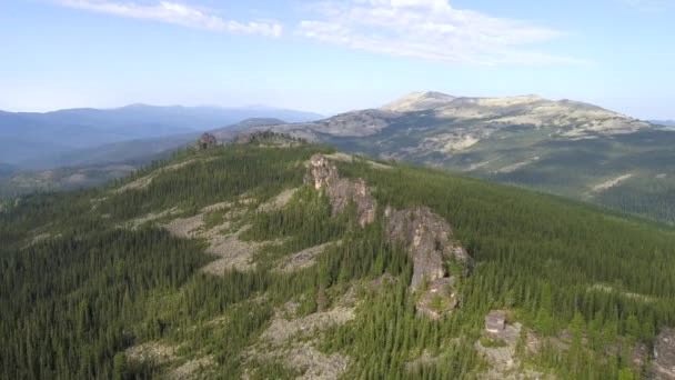 Dech Beroucí Letecký Pohled Ohromující Pohoří Ergaki Les Khakassii Zažijte — Stock video
