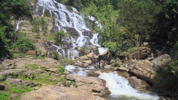 Explorez Cascade Mae Chiang Mai Thaïlande Plongez Dans Nature Merveilles — Video