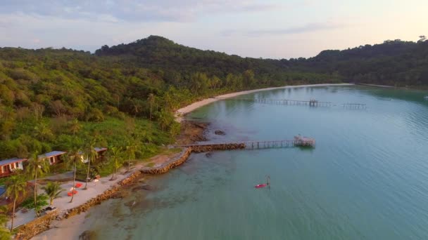 Вид Повітря Дерев Яний Пірс Кута Красиві Тайські Острови Сході — стокове відео