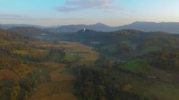 Stunning Sunrise Chiang Mai Valley Misty Mountains Lush Fields Serene — Stock Video
