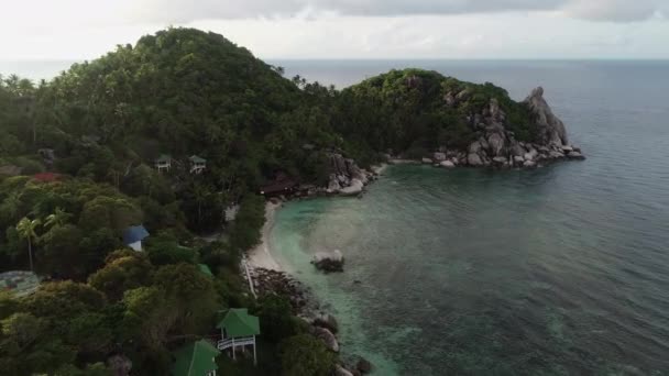 Потрясающая Воздушная Съемка Пляжа Тао Таиланд — стоковое видео
